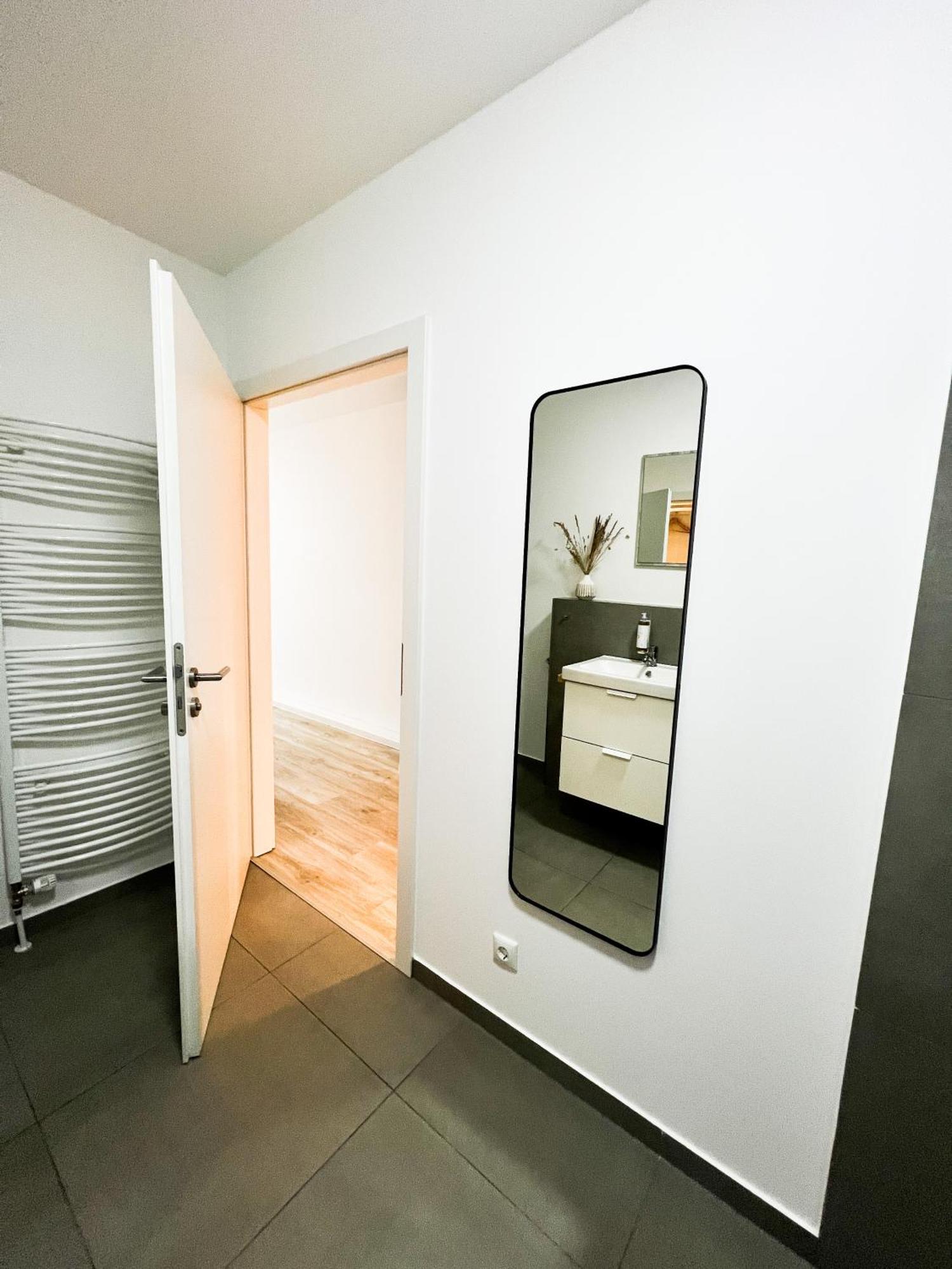 Qonroom - As Individual As You - Minden Kaiserstrasse Chambre photo